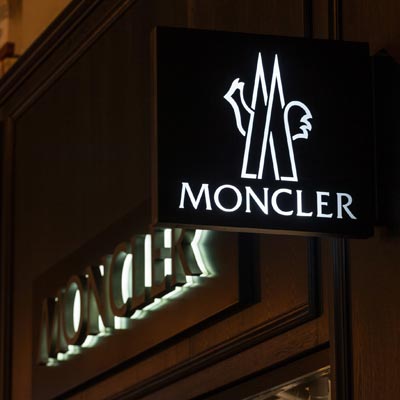 Buy Moncler shares