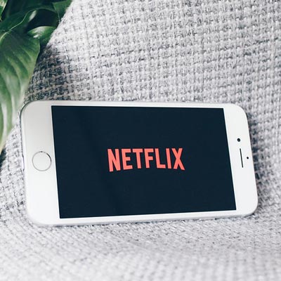 Netflix's market cap, dividends, sales and earnings in 2020